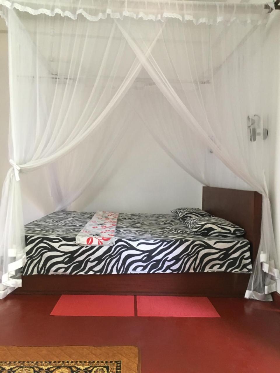 Bed and Breakfast Vivid Lanka Бентота Экстерьер фото