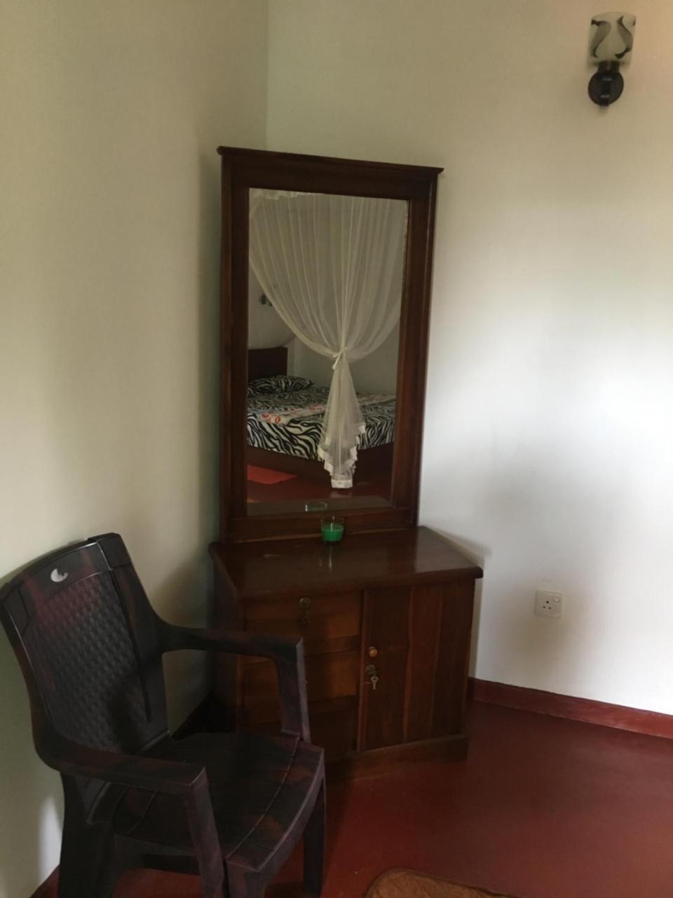 Bed and Breakfast Vivid Lanka Бентота Экстерьер фото